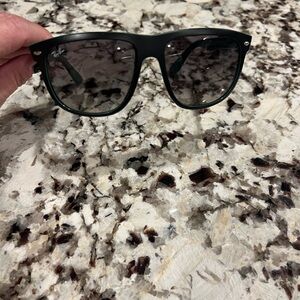 Women’s Sunglasses